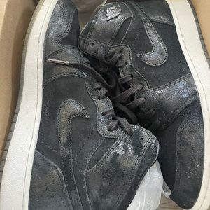 Air Jordan 1 Ret High Top